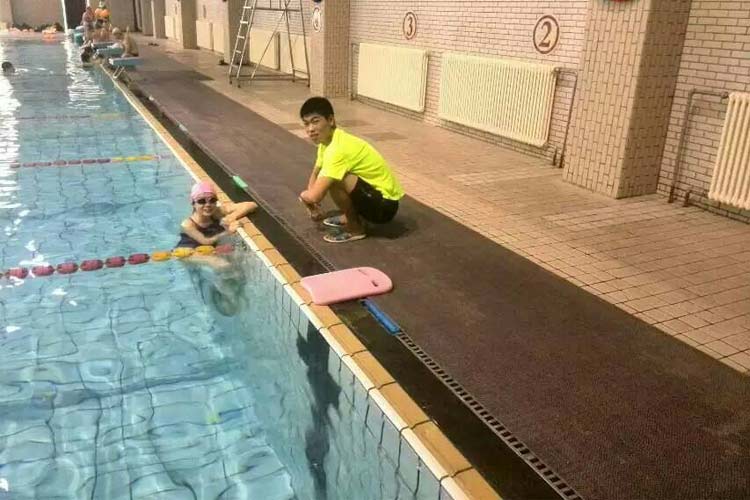 游泳教练员培训